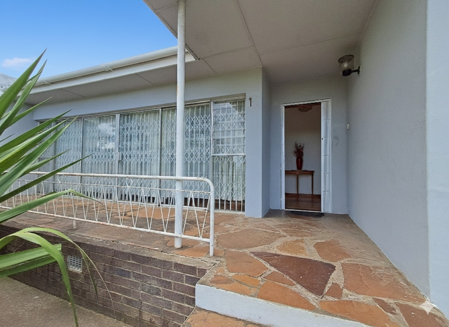 4 Bedroom Property for Sale in Vanes Estate Eastern Cape